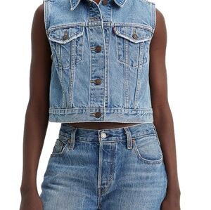 NWOT Levi's Trucker Vest